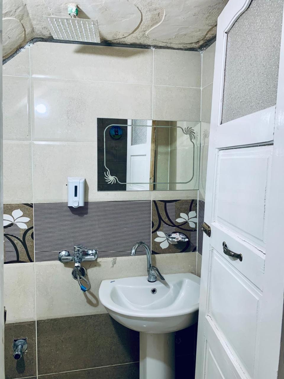 Abu Guest House Aswan Buitenkant foto